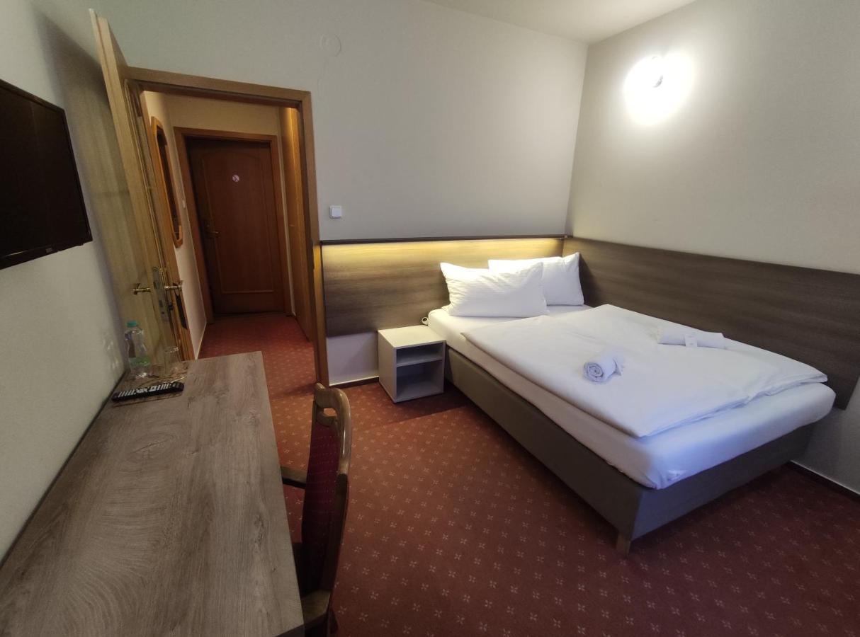 Hotel Brixen ฮาวลิชกุฟบรอด ภายนอก รูปภาพ