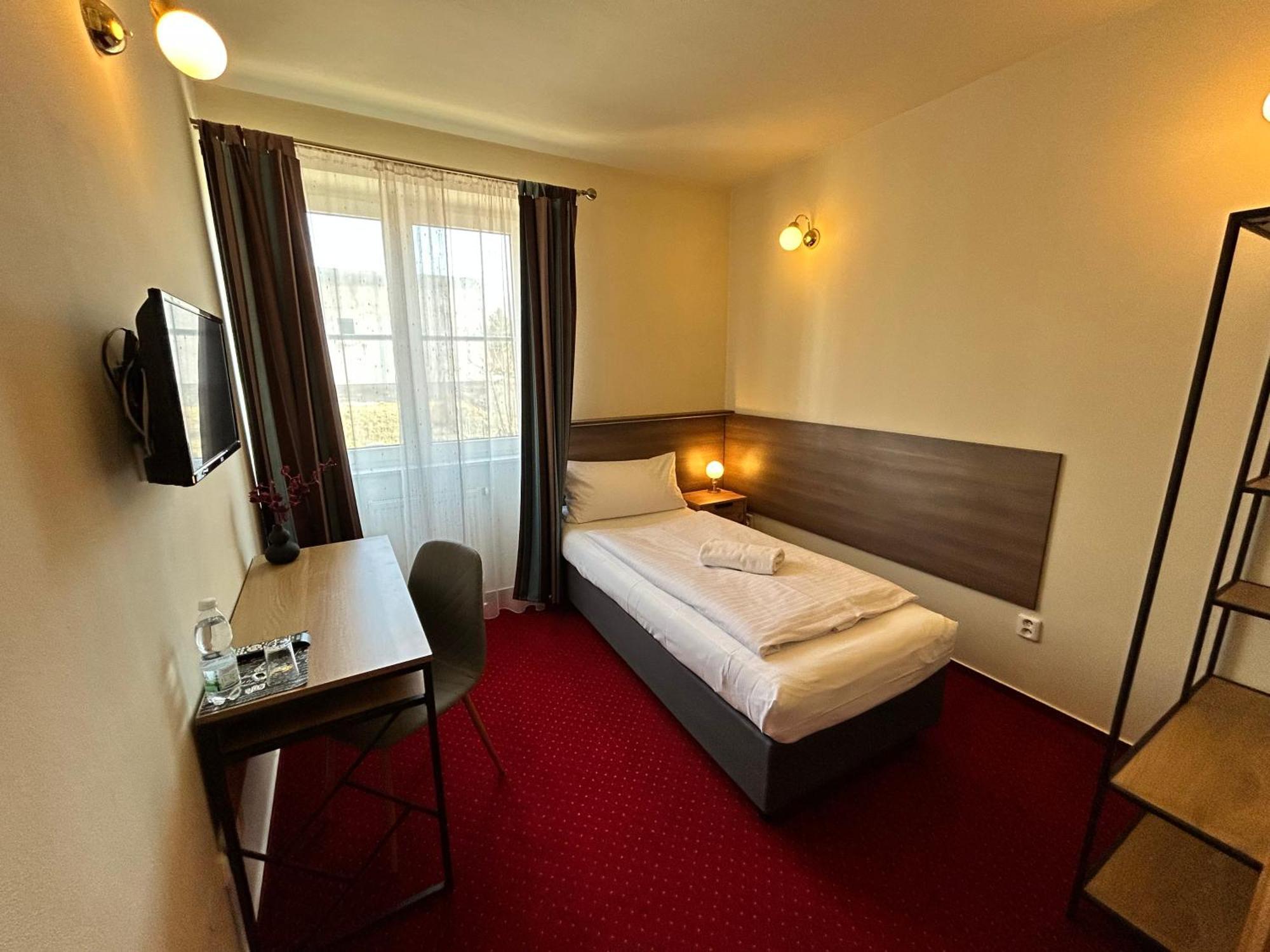 Hotel Brixen ฮาวลิชกุฟบรอด ภายนอก รูปภาพ